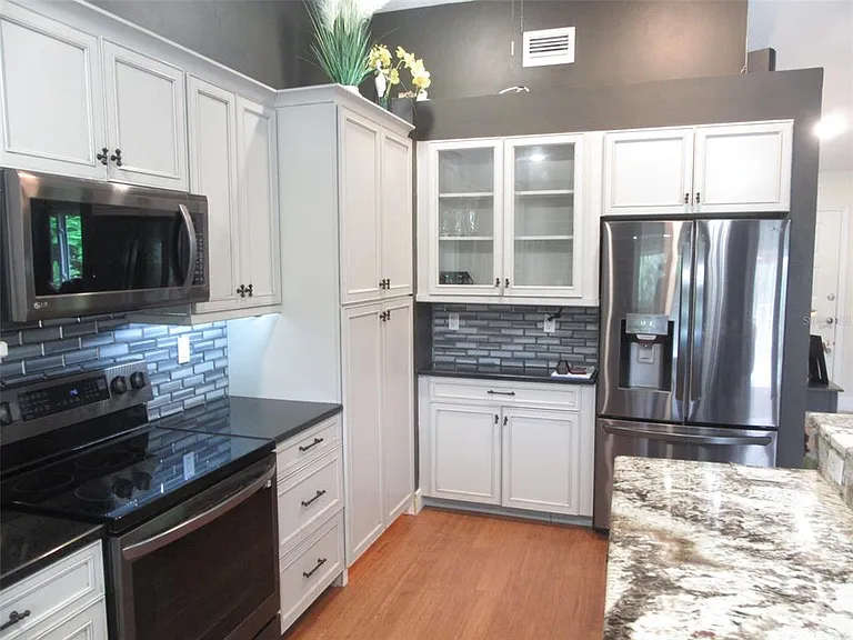 4059 Michel Tree St — Photo 6