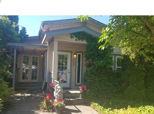 960 E Central Ave, Sutherlin, OR 97479