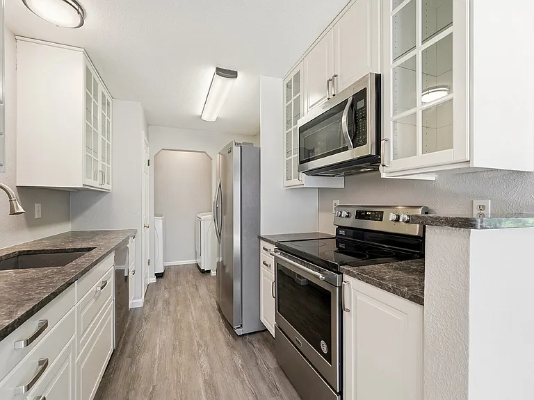 17736 E Cornell Dr — Photo 9