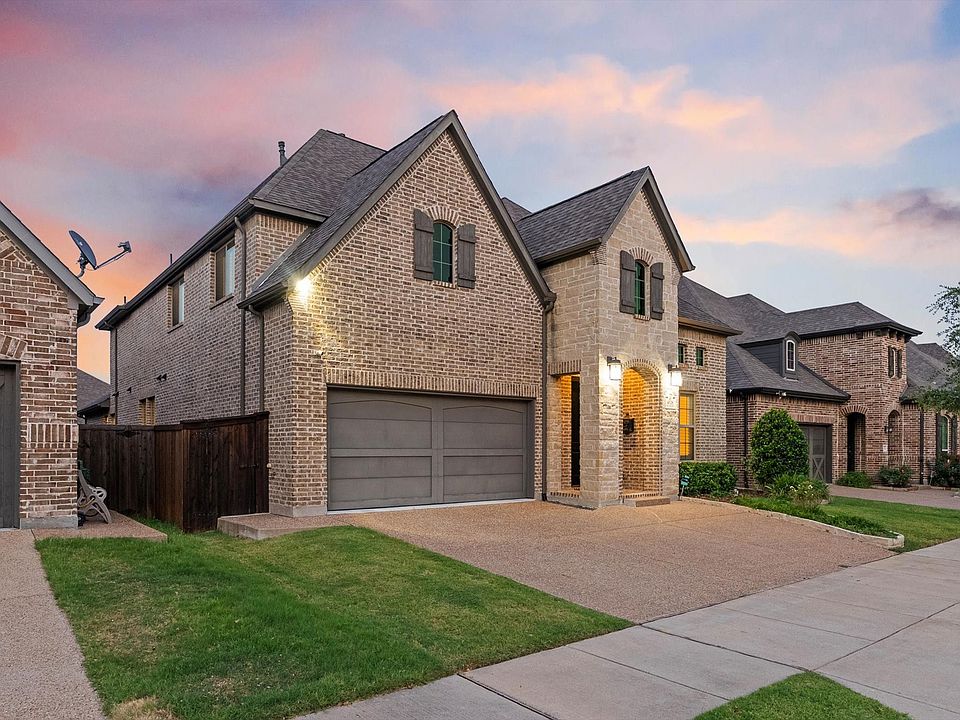 1st image of 4528 Sir Craig Dr
