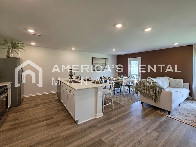 103 Jonboy Ave — Photo 16