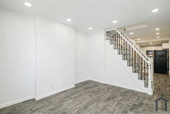 2547 N Lee St — Photo 3