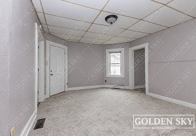 230 Kinsey St #2 — Photo 5