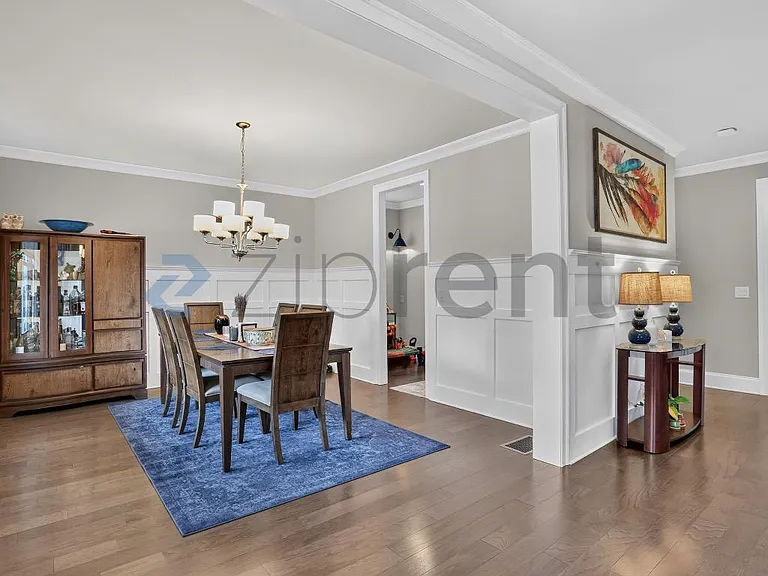 2408 Ellard Ter SE — Photo 10