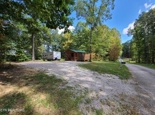 148 George Young Rd, Jamestown, TN 38556