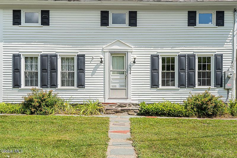 5th image of 234 S Grimes Hill Road