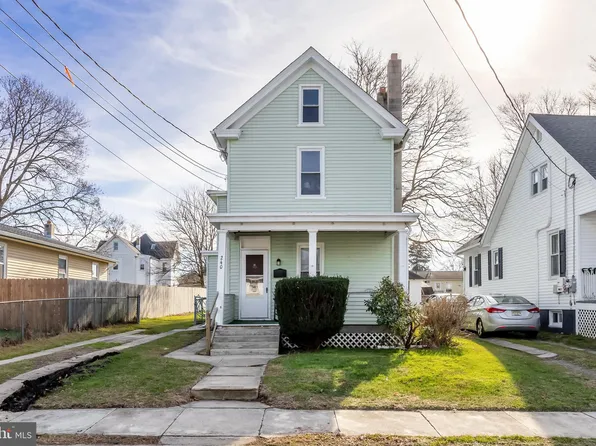 240 Maple St, Clayton, NJ 08312