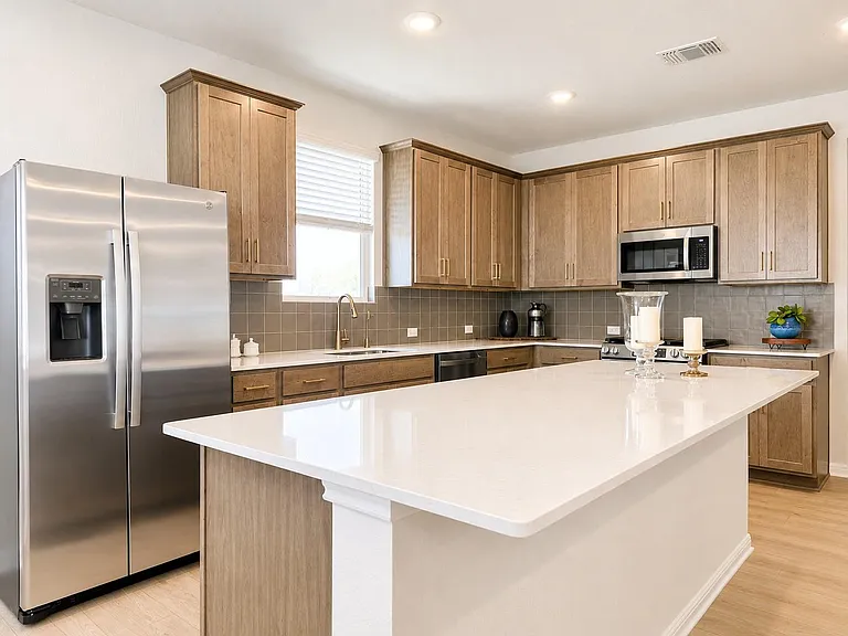 108 Coleto Trl — Photo 2