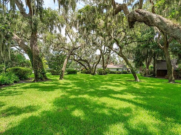 4th image of GRAN LAC AVENUE LOT 570