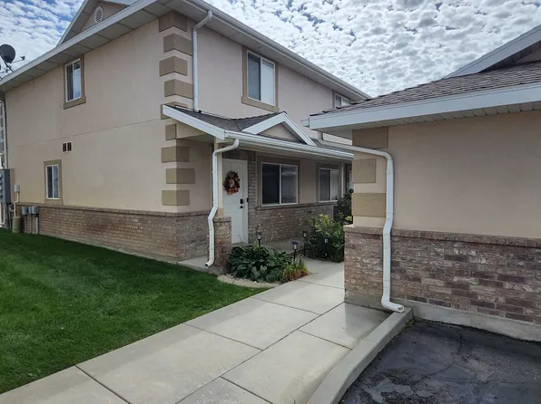 1952 N 275 W #26, Ogden, UT 84414