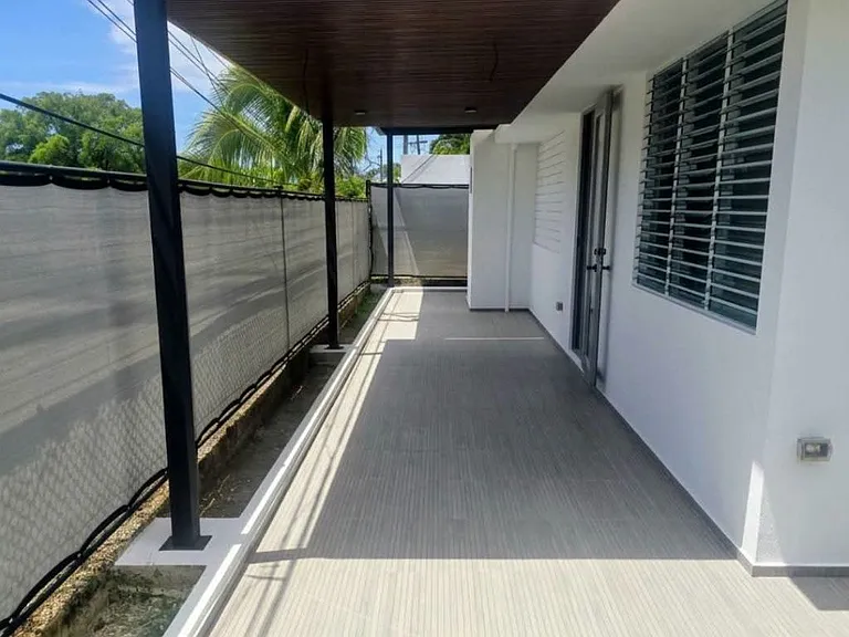 Farrar Urb Antonsanti #1506B — Photo 3