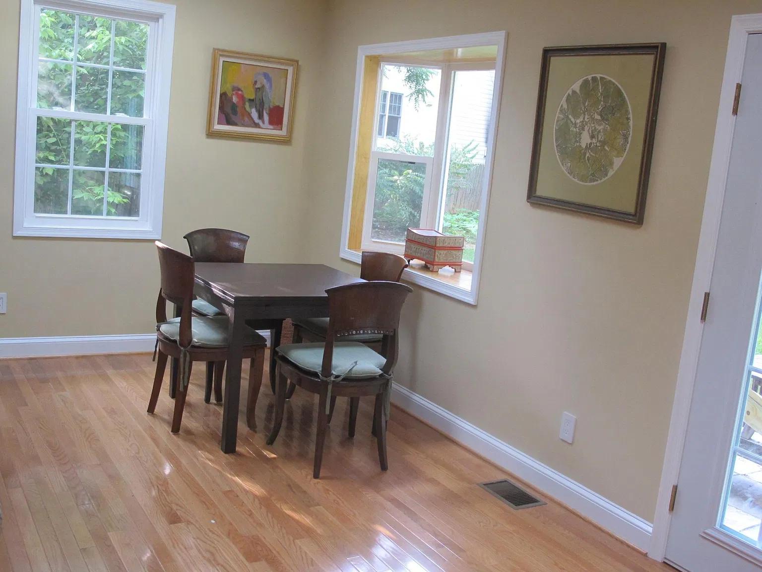 2 bed, 1100 sqft, $2,800 — Photo 1