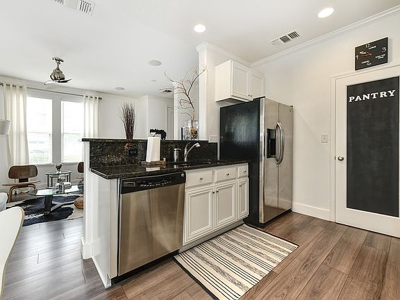 3rd image of 6205 Lonetree Blvd