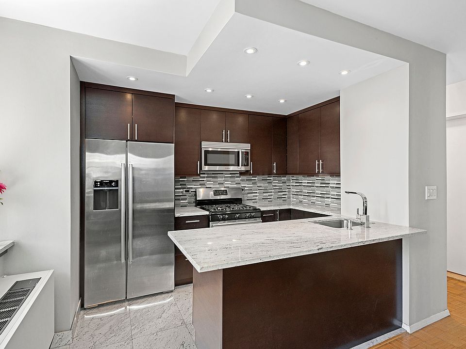 1st image of 250 E 40th St APT 7E
