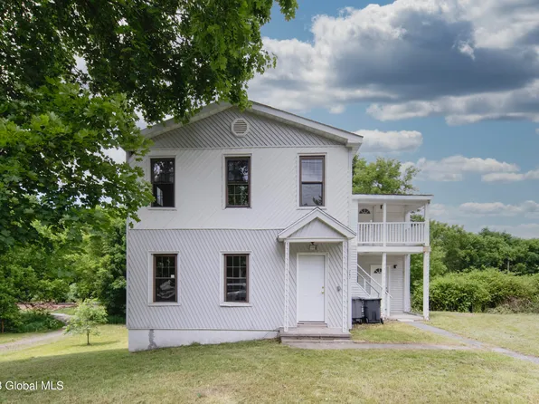 267 Poplar Avenue, Valley Falls, NY 12185