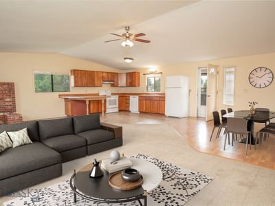 524 Westwood Cir, Belgrade, MT, 59714