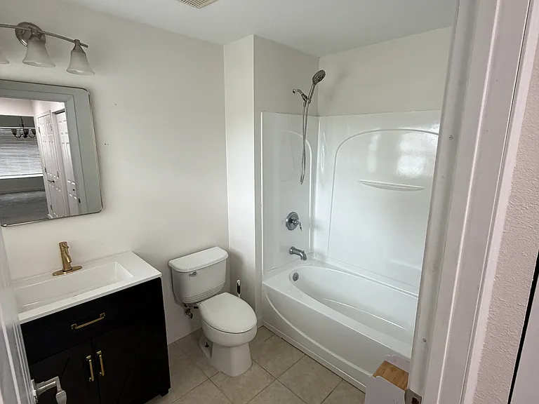 2096 Kings Palace Dr — Photo 16