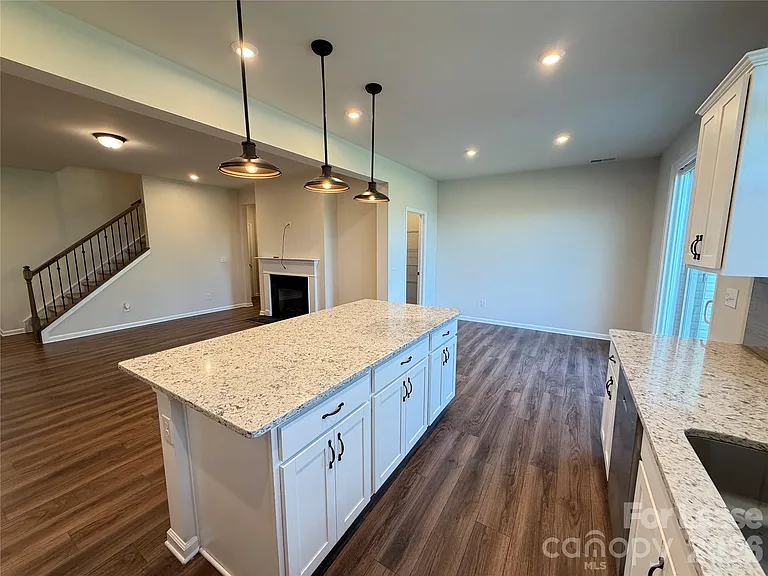 9233 Northfield Crossing Dr — Photo 11