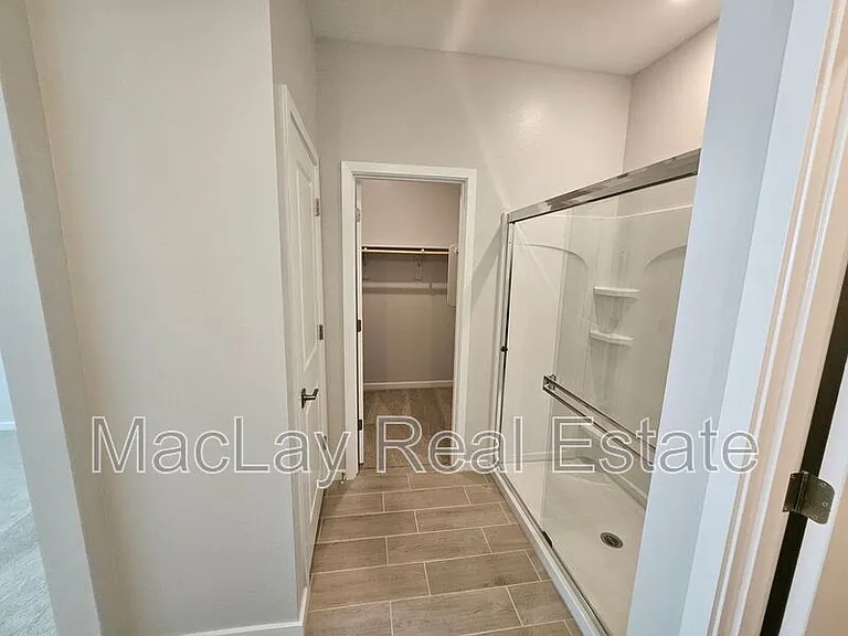 33723 N Blackwell Dr — Photo 5
