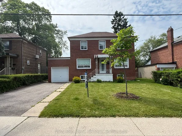 27 Dell Park Ave, Toronto, ON M6B 2T5