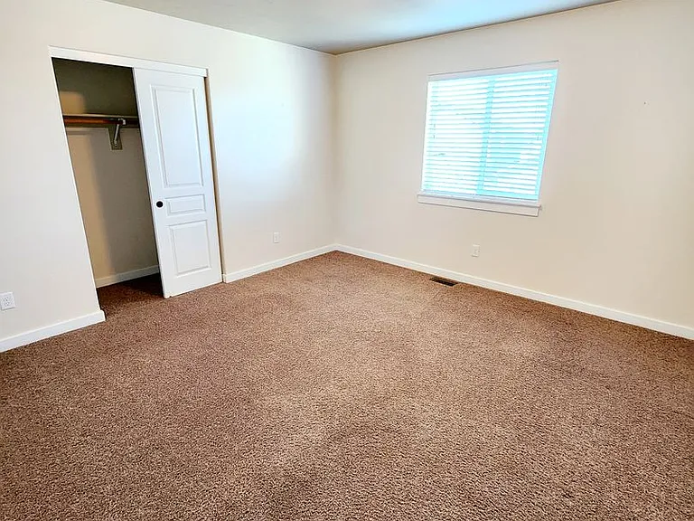 101 Stone Fly Dr — Photo 21