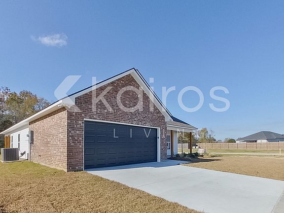 3rd image of 18857 Seabiscuit Ln
