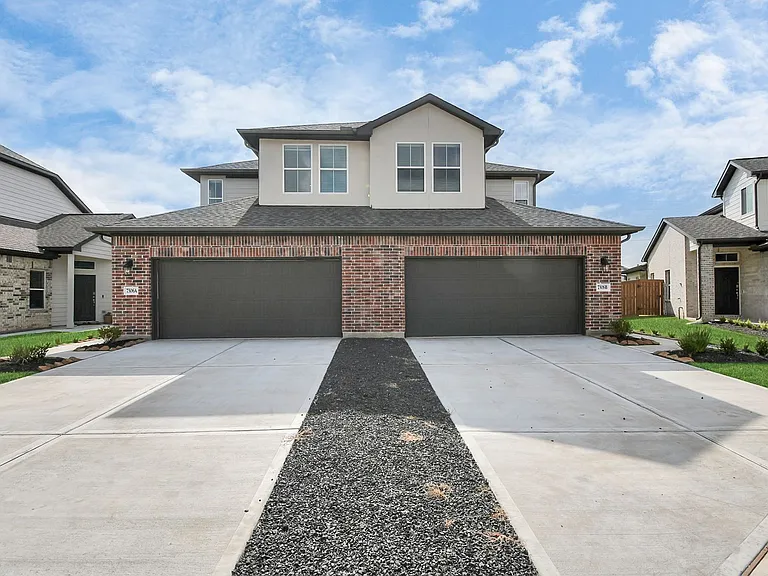 21047 Bay Village Dr #B — Photo 4