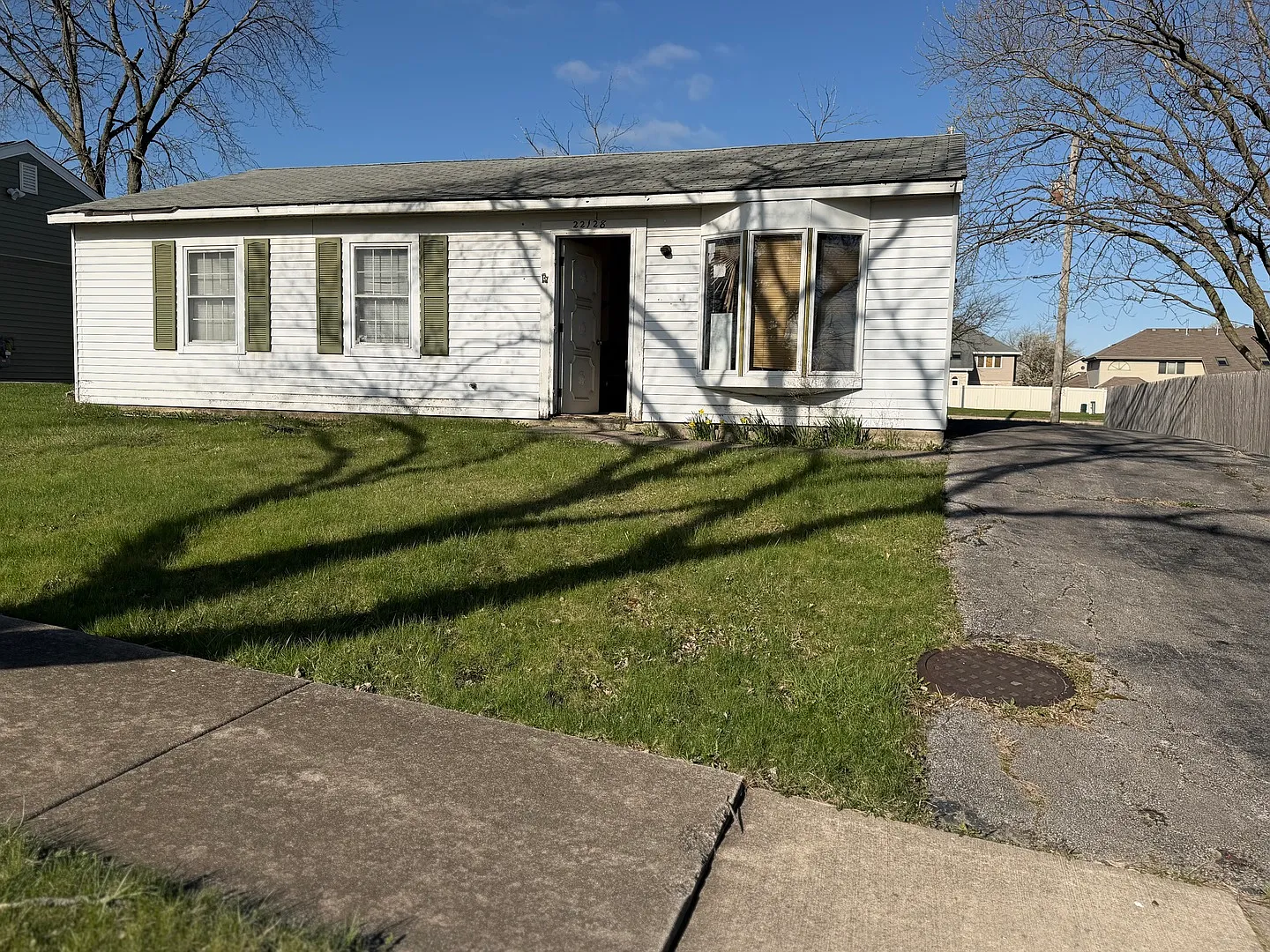 22128 Hawthorne Way photo 1