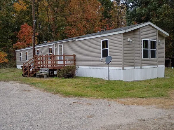 15275 Myers Lake Ave NE, Cedar Springs, MI 49319