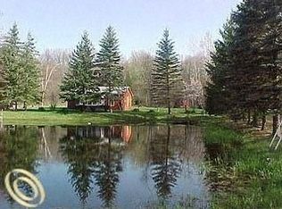 7713 Brookville Rd, Plymouth, MI 48170