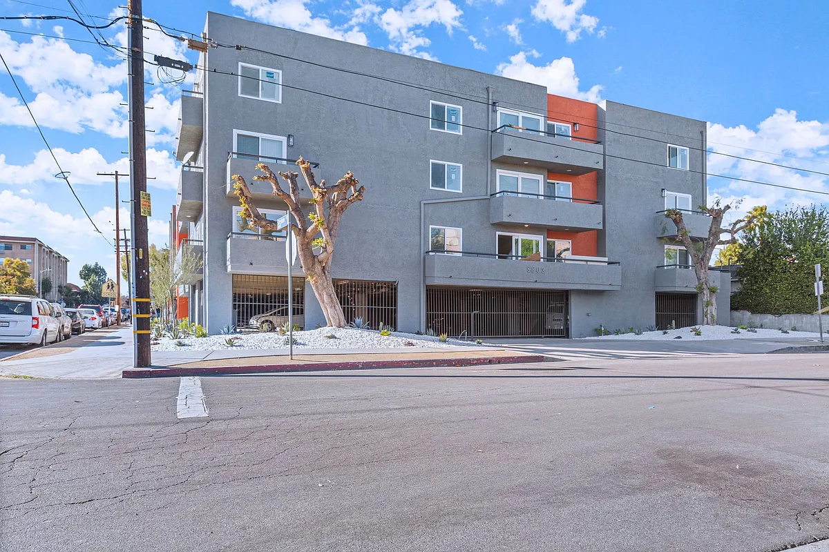 Building Photo - Darby Apartments