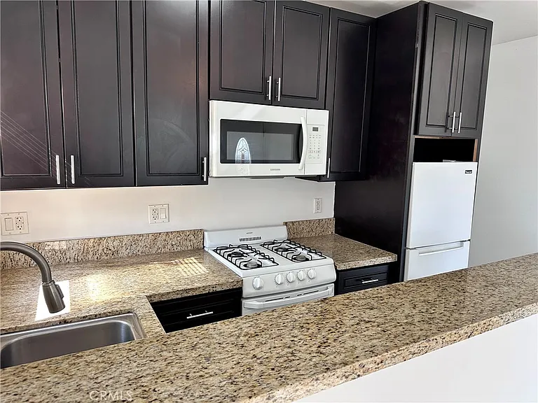 1265 S Cloverdale Ave #1/2 — Photo 7