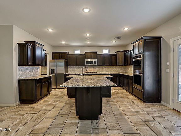 4th image of 4880 Marisabel Azcarate St
