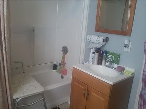 5th image of 2247 Saint Claude Ave