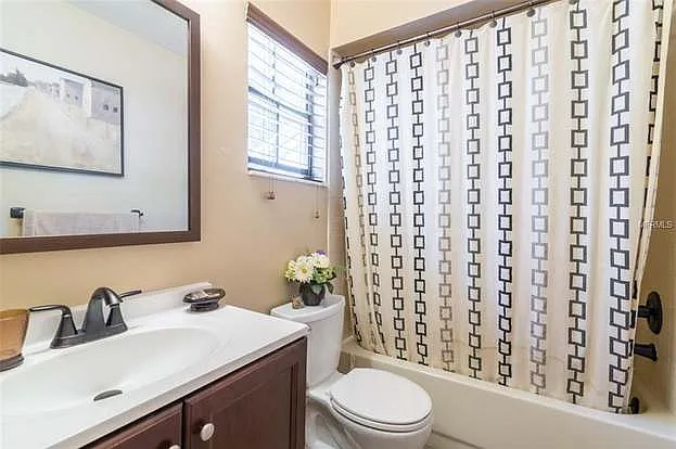 4141 Brentwood Park Cir — Photo 63