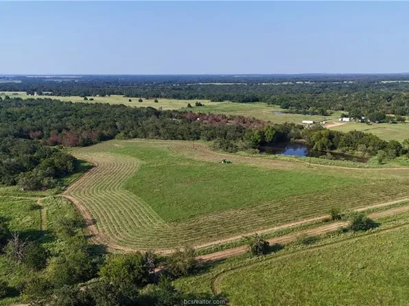 3871 Webb Cemetery Rd, Calvert, TX 77837