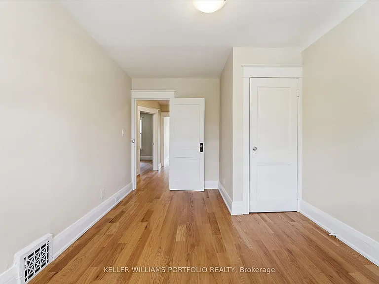 289 Wolverleigh Blvd — Photo 23