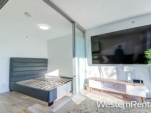 4th image of 1783 Manitoba St #208