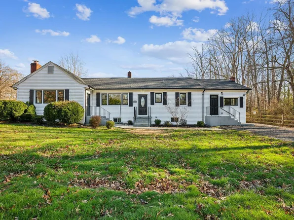 8570 Penns Hill Rd, La Plata, MD 20646