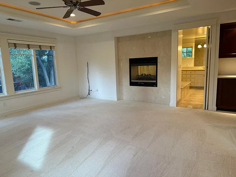 370 Duluth Cir — Photo 18