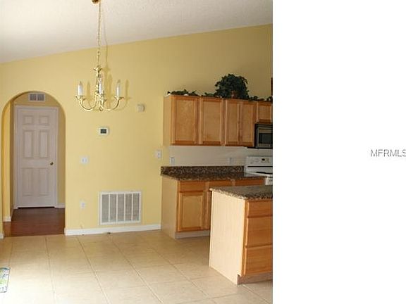 5th image of 697 Cotulla Dr