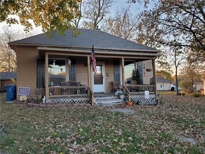 402 S Grove St, Kearney, MO, 64060