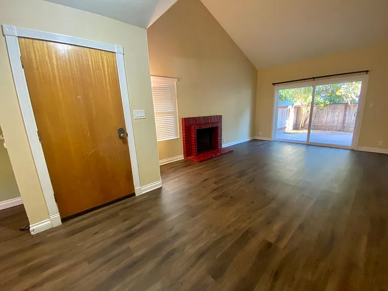 1651 S Juniper St #225 — Photo 22