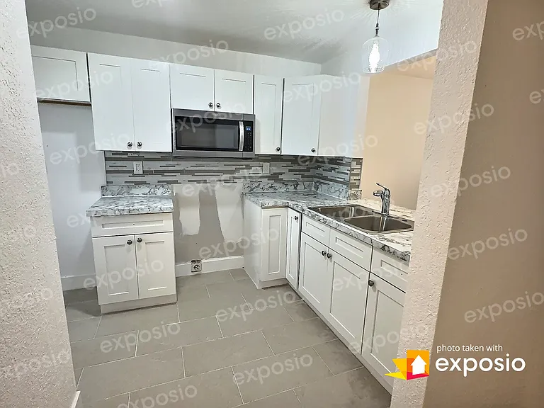 2070 Braman Ave #14 — Photo 1