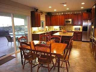 4th image of 759 Leeward Ave