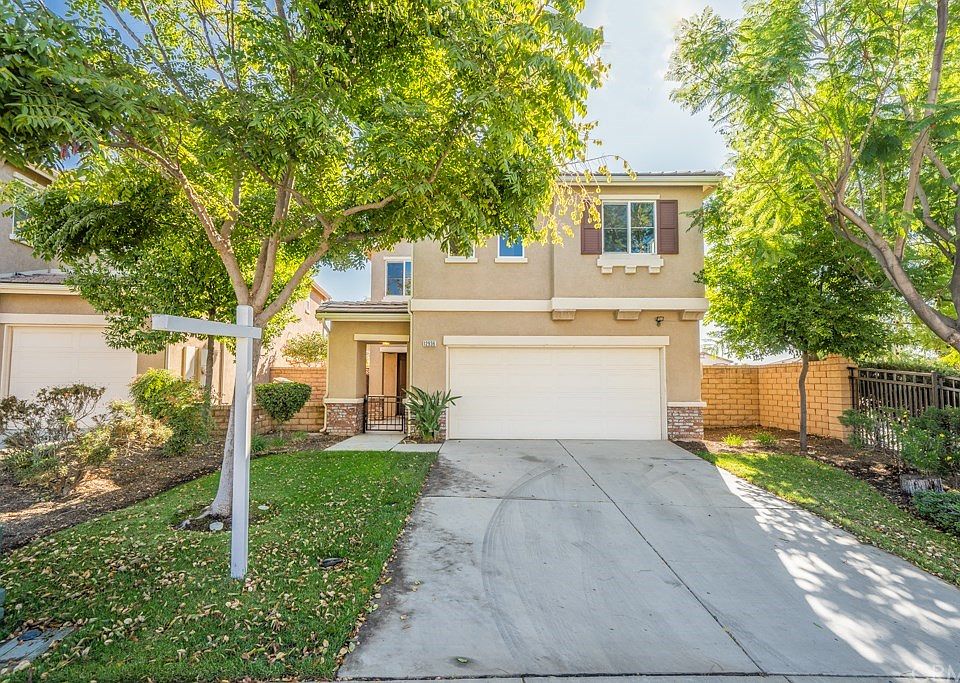 1st image of 12936 Cobblestone Ln
