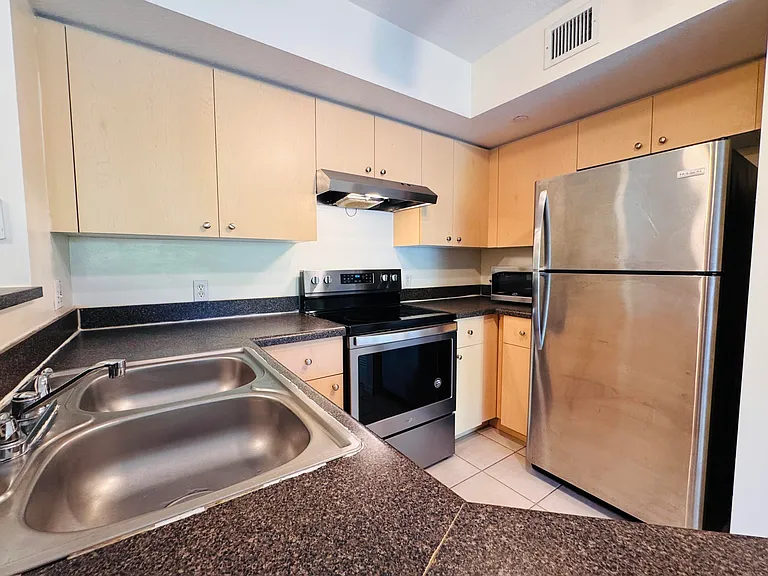 4171 San Marino Blvd #108 — Photo 23