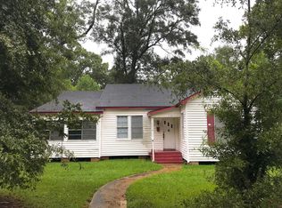 708 N Coreil St, Ville Platte, LA 70586