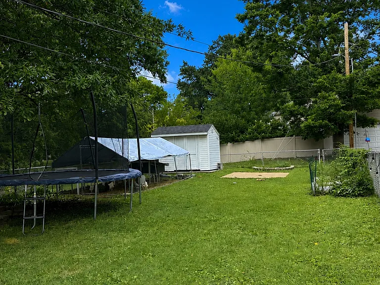 5735 Arthur Ave — Photo 35