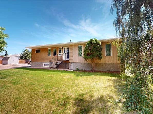 51 Harrigan Crescent, Maple Creek, SK S0N 1N0